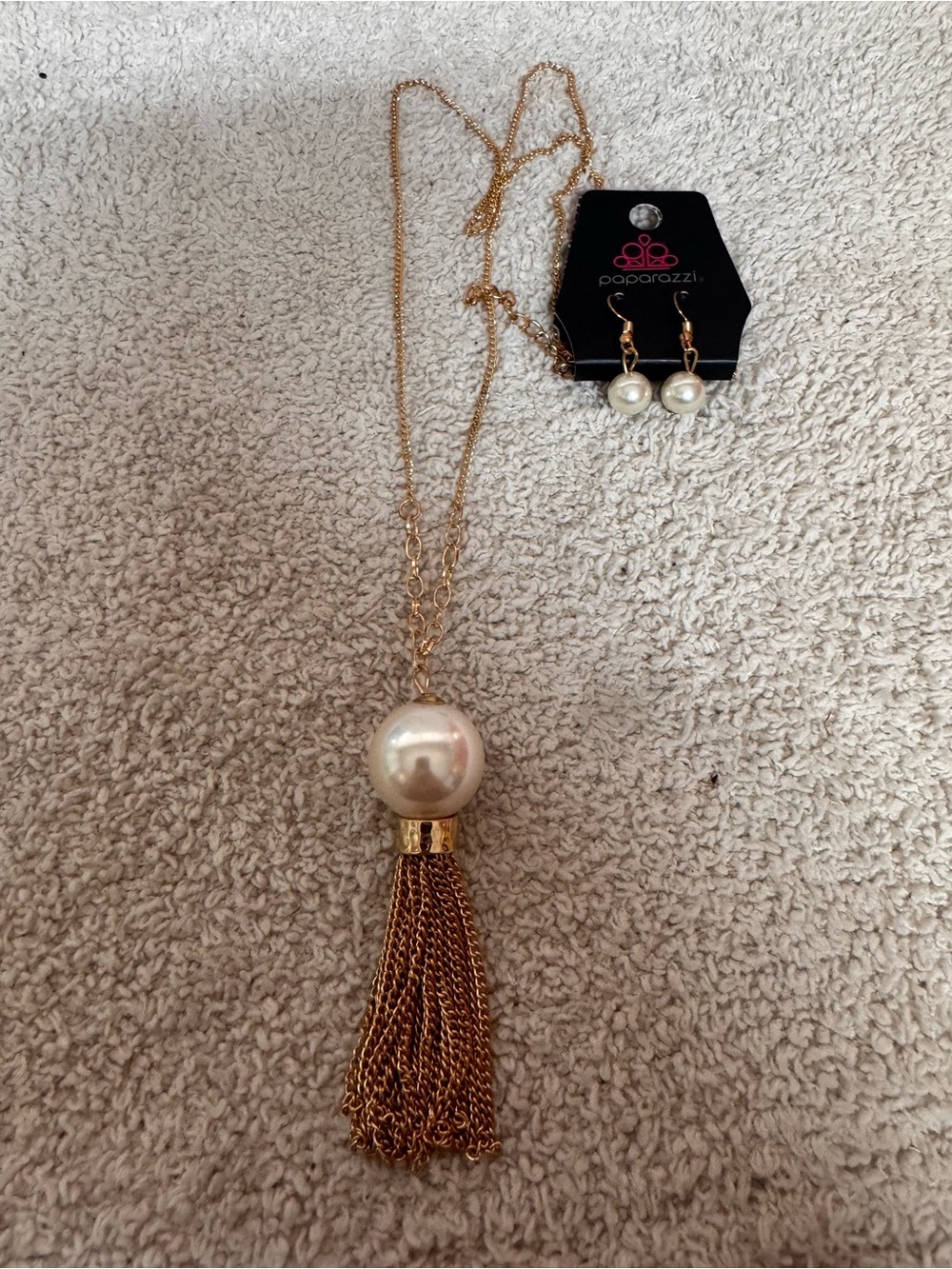 Paparazzi Gold Chain Necklace with Ivory Pearl and Tassel